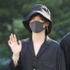 Meet your Posher, Elena